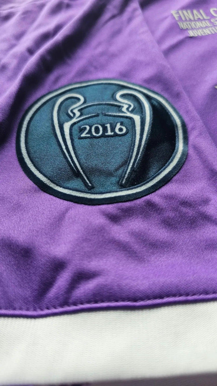 Cristiano Ronaldo CR7 Real Madrid 2016-2017 - Signed Purple Jersey | Champions League