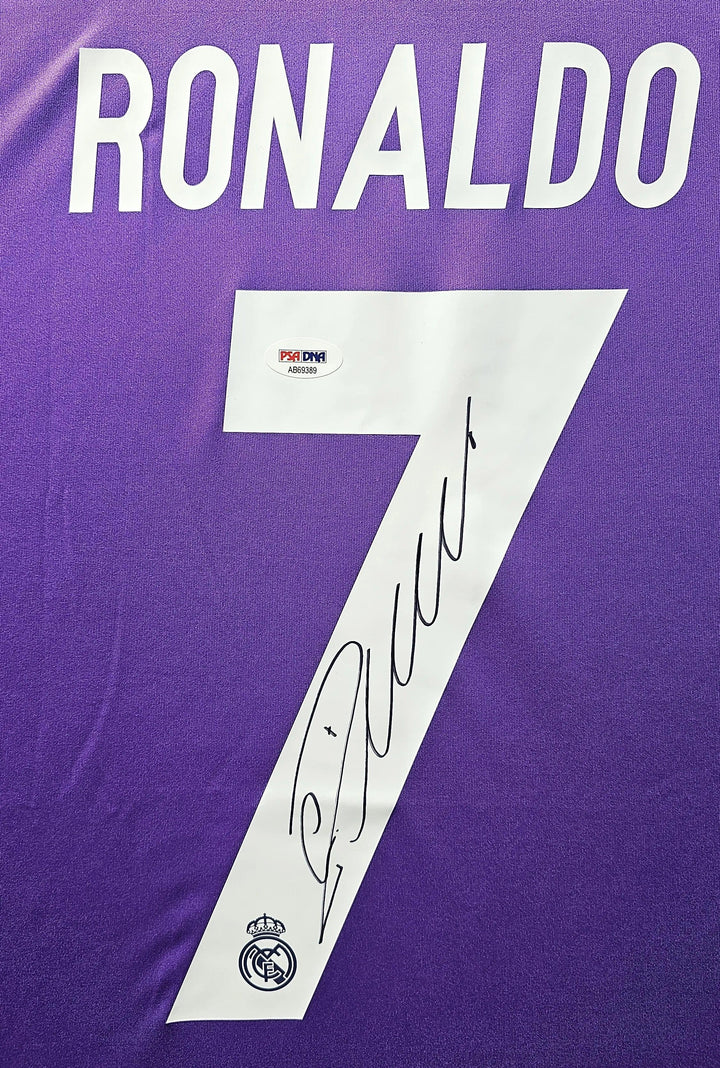 Cristiano Ronaldo CR7 Real Madrid 2016-2017 - Signed Purple Jersey | Champions League