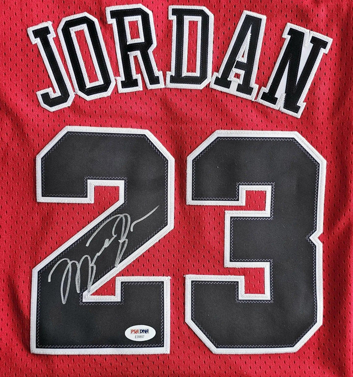 Michael Jordan 23 Chicago Bulls Home - Signed Basketball Jersey | PSA/DNA