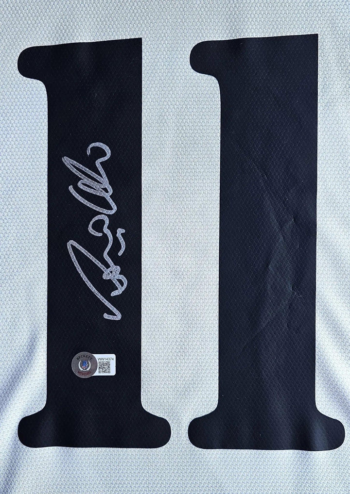 Ronaldo Lima 11 Real Madrid 2002-2003 Home - Signed Soccer Shirt | Galáctico Brilliance Preserved