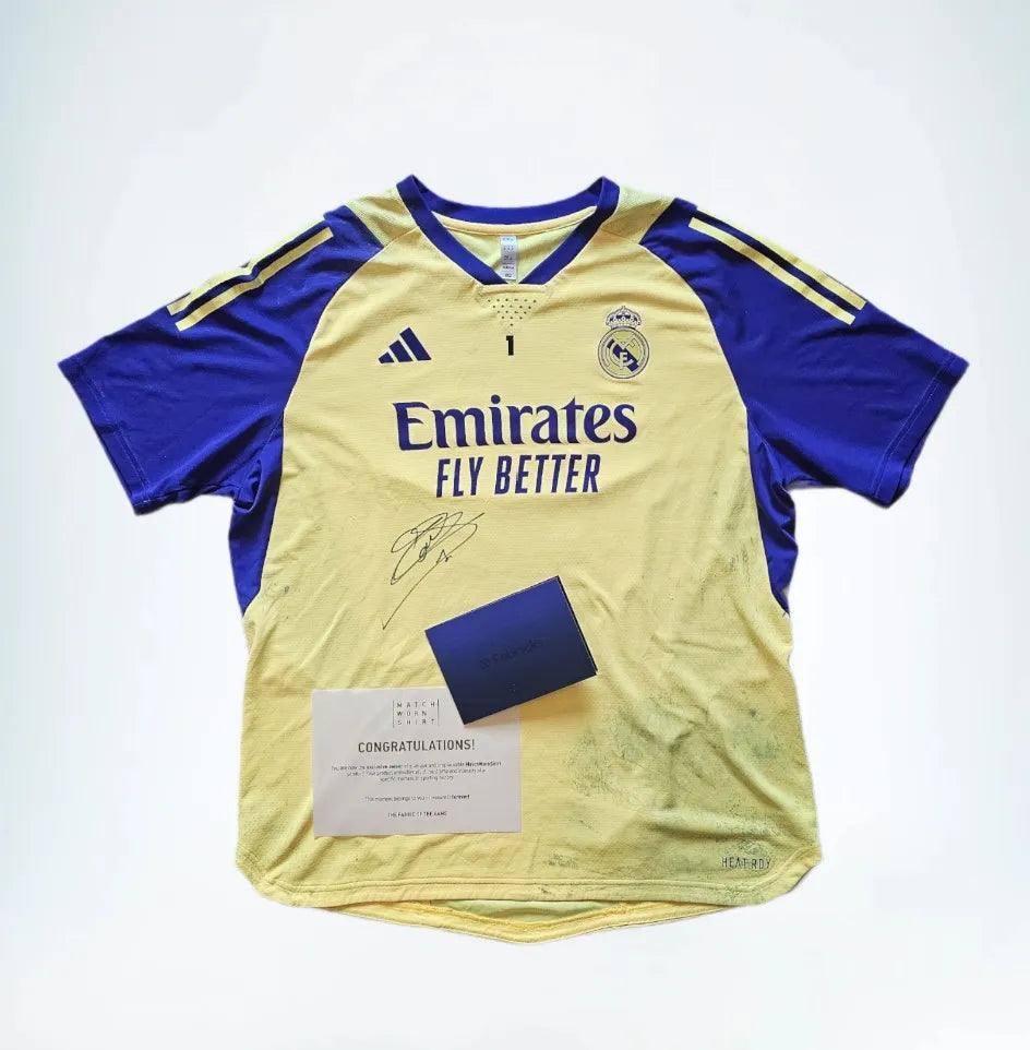 Thibaut Courtois 1 Real Madrid - Gesigneerd Gedragen Shirt | Laatste training voor Wembley