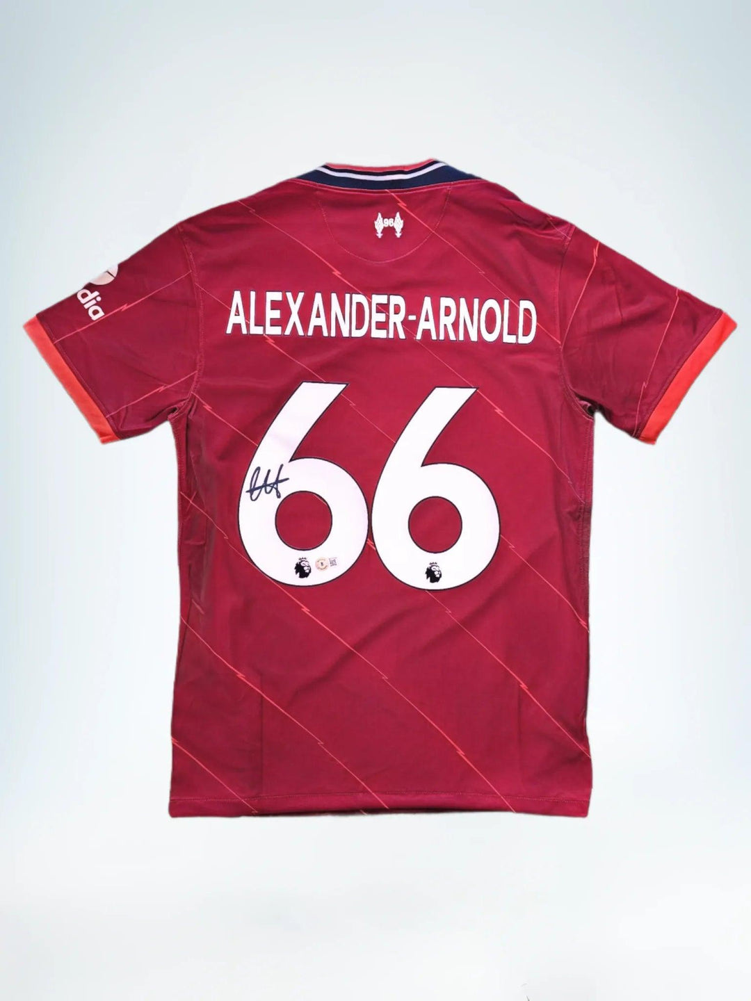 Trent Alexander-Arnold 66 Liverpool 2021-2022 thuis - gesigneerd voetbalshirt | Premier League