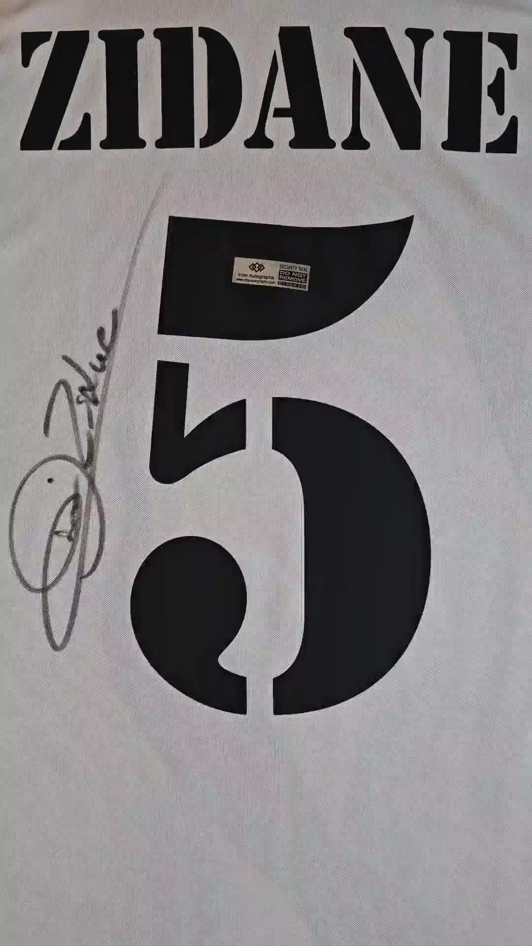 Zinedine Zidane 5 Real Madrid 2001-2002 Thuis - Gesigneerd voetbalshirt | Champions League